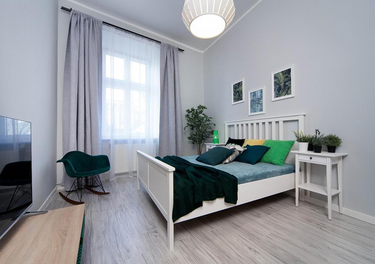 Around Market Square Apartments Krakau Exterior foto
